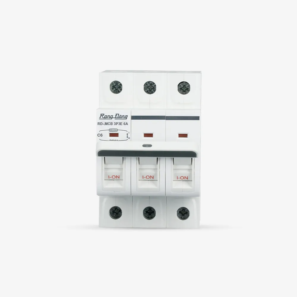 Aptomat ngắn mạch 3 cực 6A