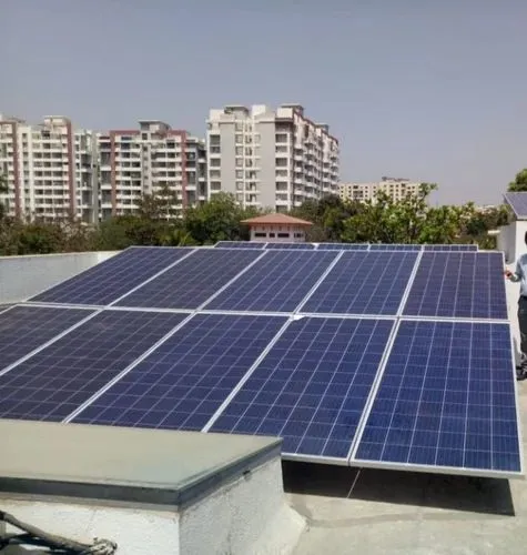 Điện Mặt Trời Mái Nhà & Đèn Solar